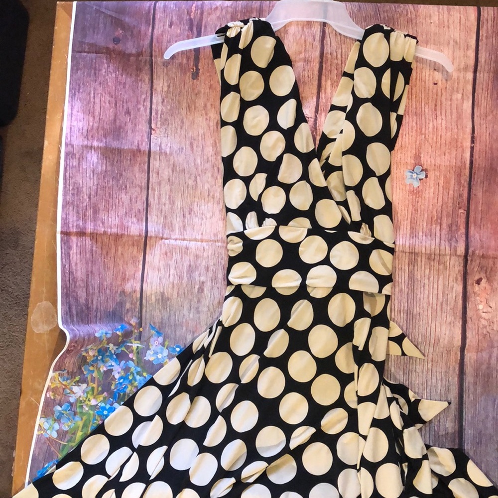Flowy polka-dot dress